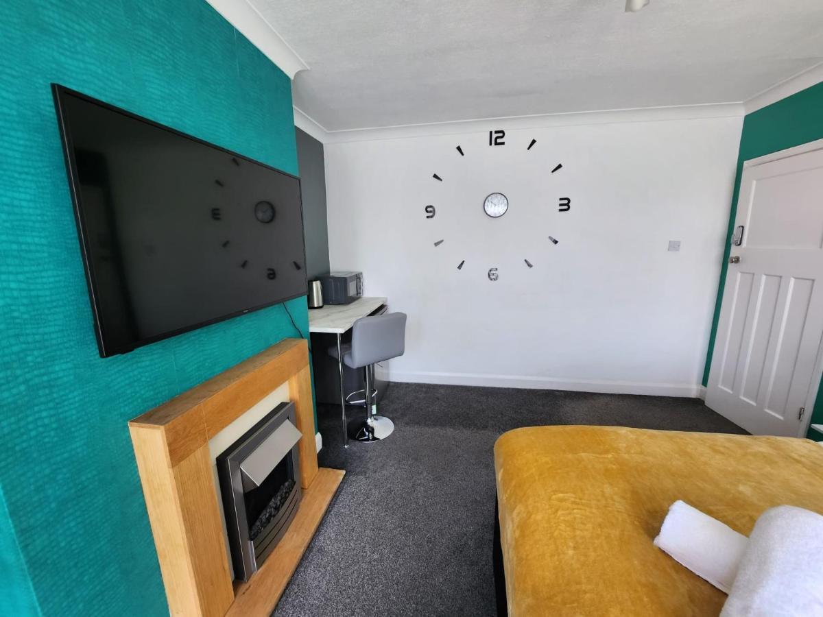 Solihull Shared House Acocks Green Exteriör bild